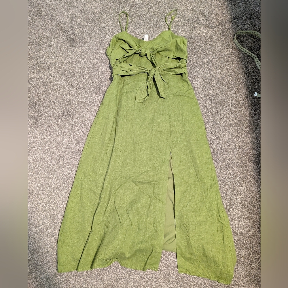 NWT Hutch Bow Linen Midi Dress Size Medium - Picture 2 of 8